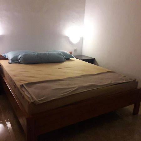 Puji Homestay Mataram Extérieur photo