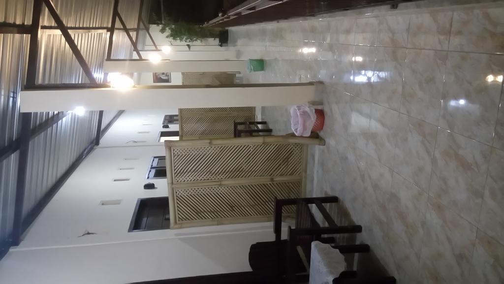 Puji Homestay Mataram Extérieur photo