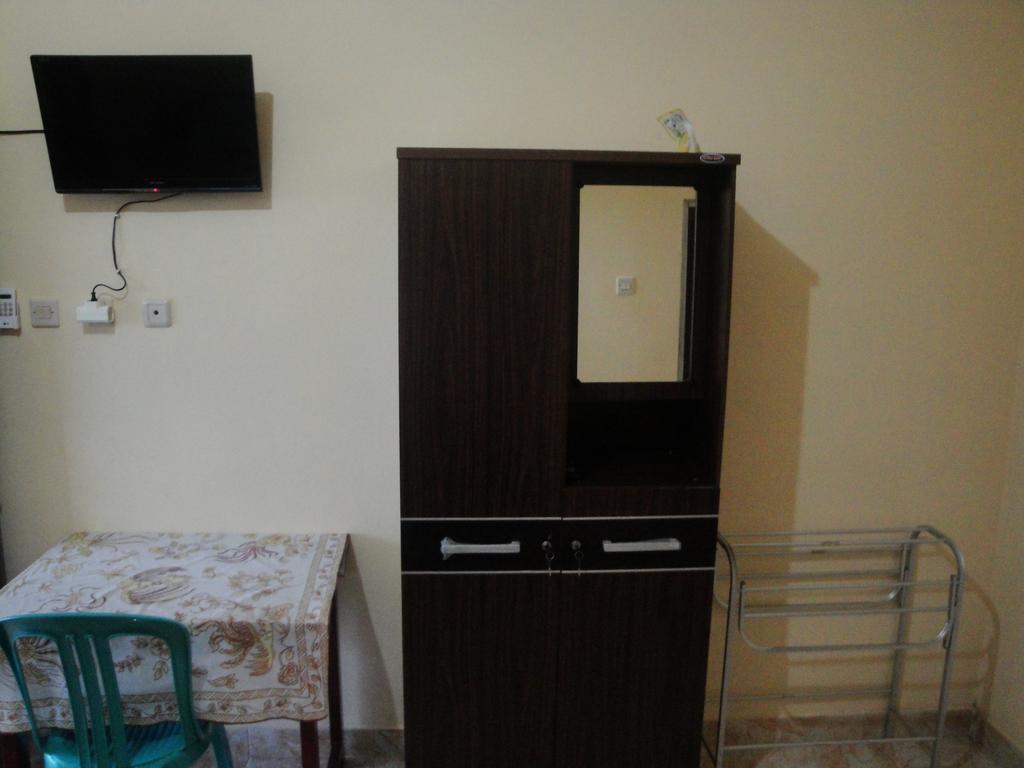 Puji Homestay Mataram Extérieur photo