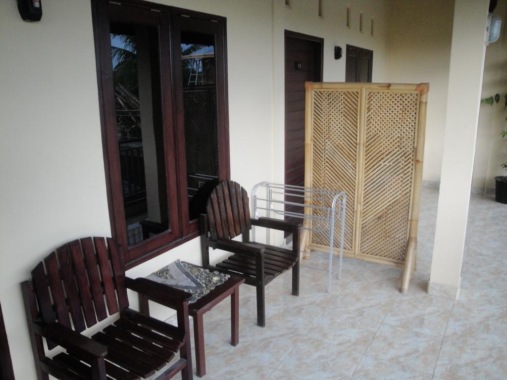 Puji Homestay Mataram Extérieur photo